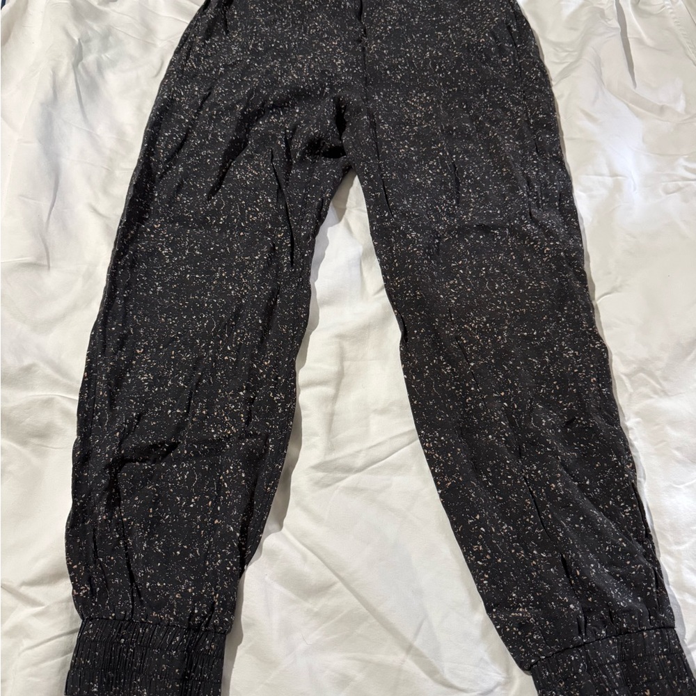 Armani Exchange Light Weight Pants Size Medium vintage black speckled